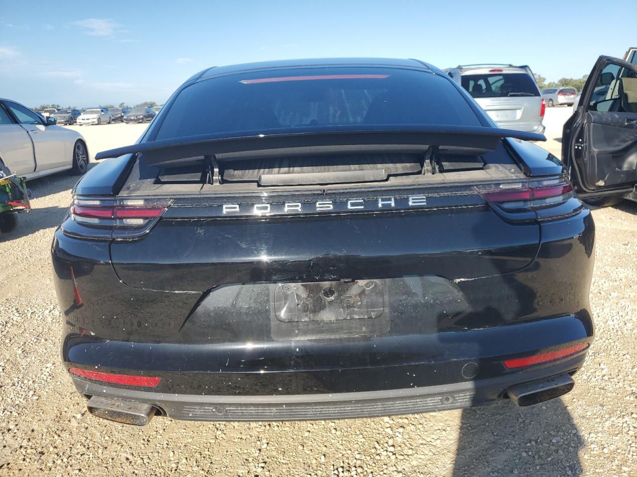 2018 Porsche Panamera 4 VIN: WP0AA2A73JL113465 Lot: 76613574