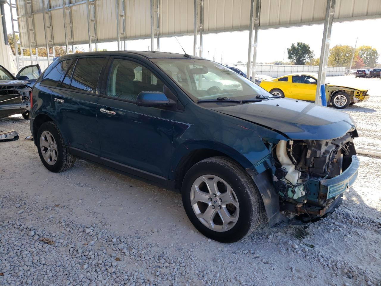 2011 Ford Edge - Image 4