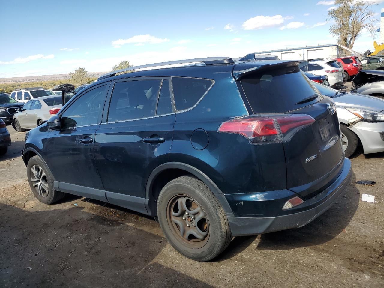 2017 Toyota RAV 4 - Image 2