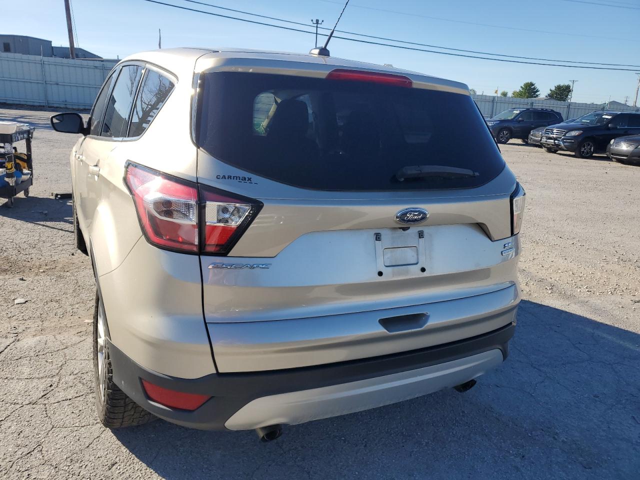 1FMCU0GD4HUD73827 2017 Ford Escape Se