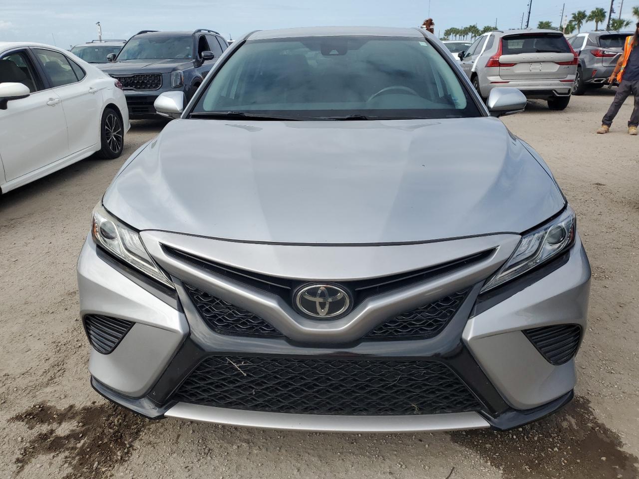 2019 Toyota Camry - Image 5