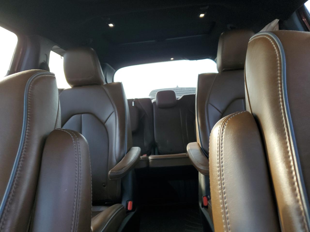 2020 Chrysler Pacifica - Image 10