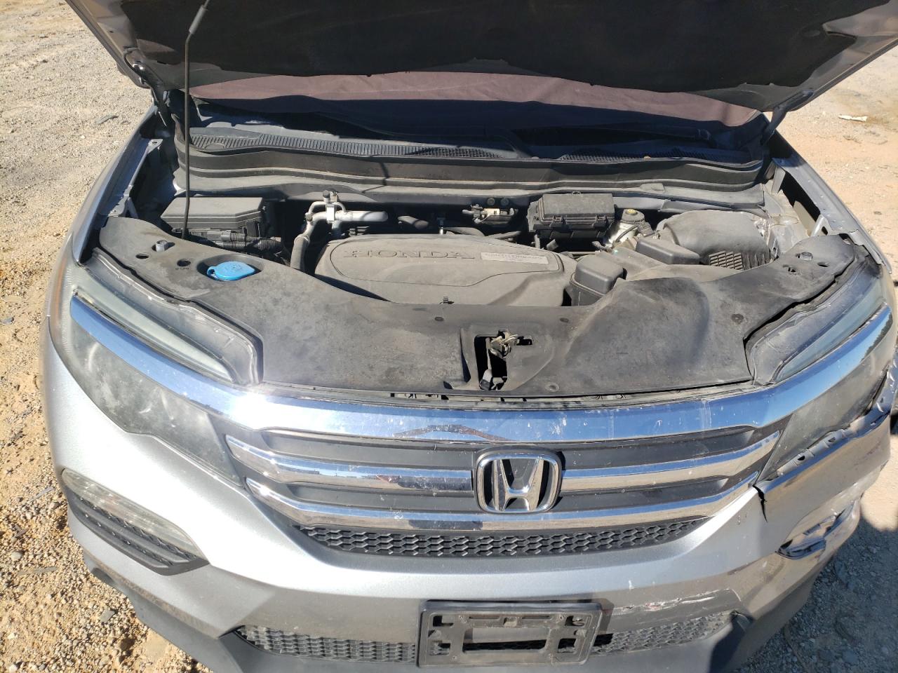 5FNYF5H55HB037704 2017 Honda Pilot Exl