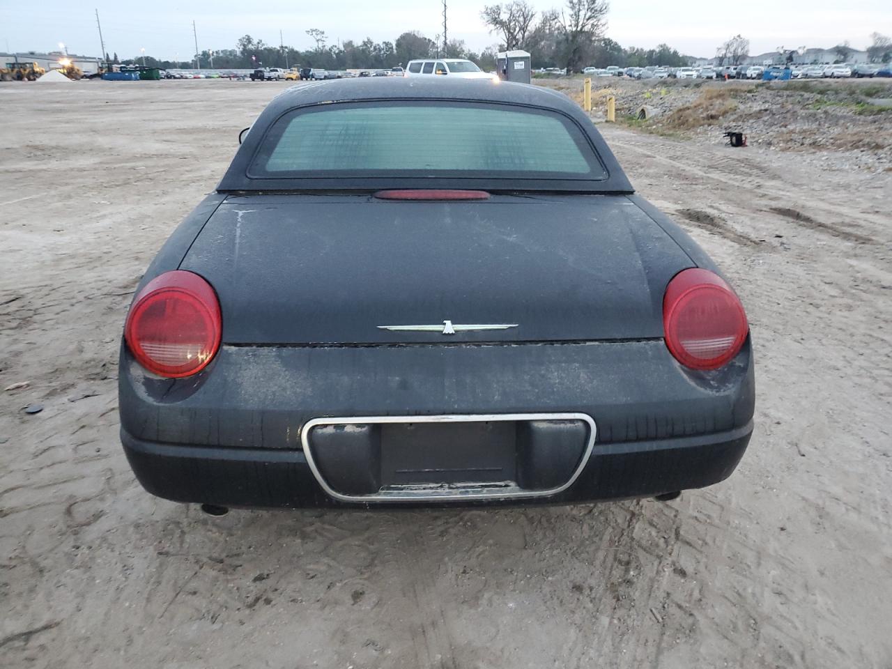 2002 Ford Thunderbird VIN: 1FAHP60A42Y122154 Lot: 77179324