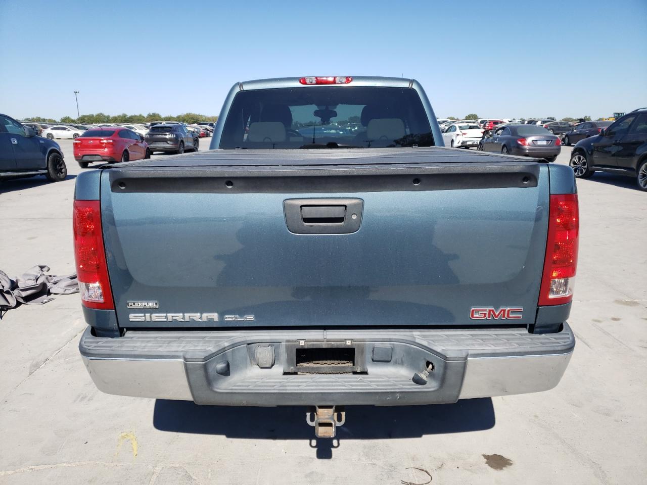 2009 GMC Sierra - Image 6