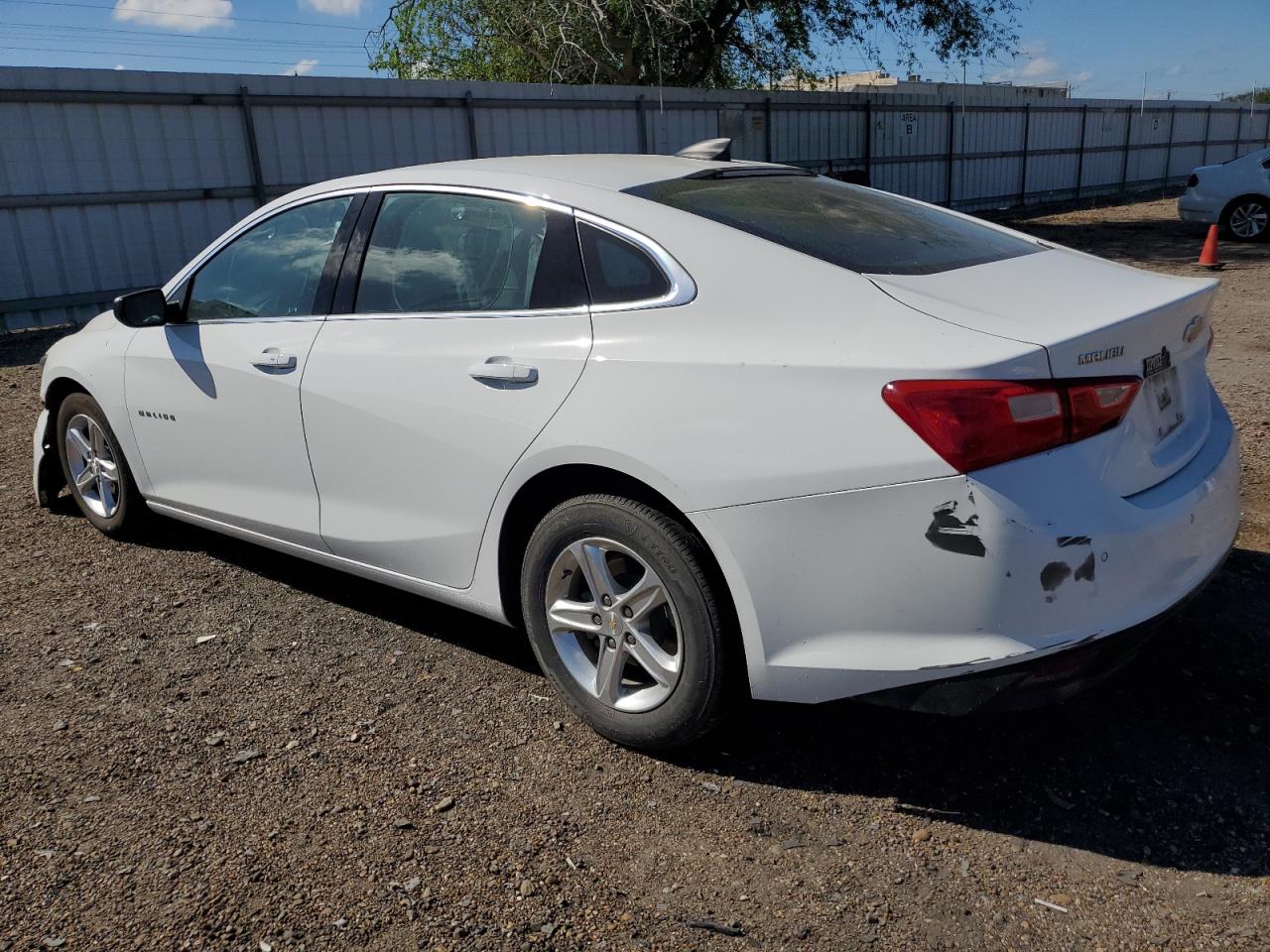 VIN 1G1ZC5ST8NF177105 2022 CHEVROLET MALIBU no.2