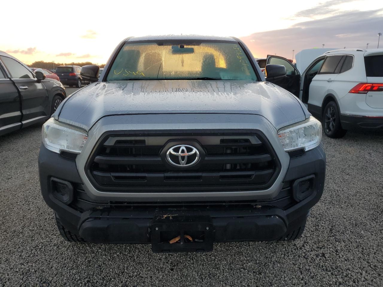 2017 Toyota Tacoma - Image 5