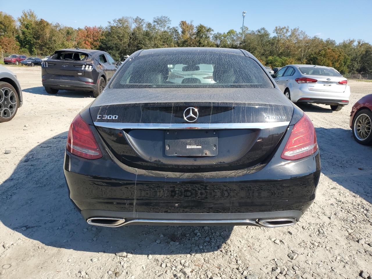 2015 Mercedes-Benz C 300 4Matic VIN: 55SWF4KB5FU064509 Lot: 77613004