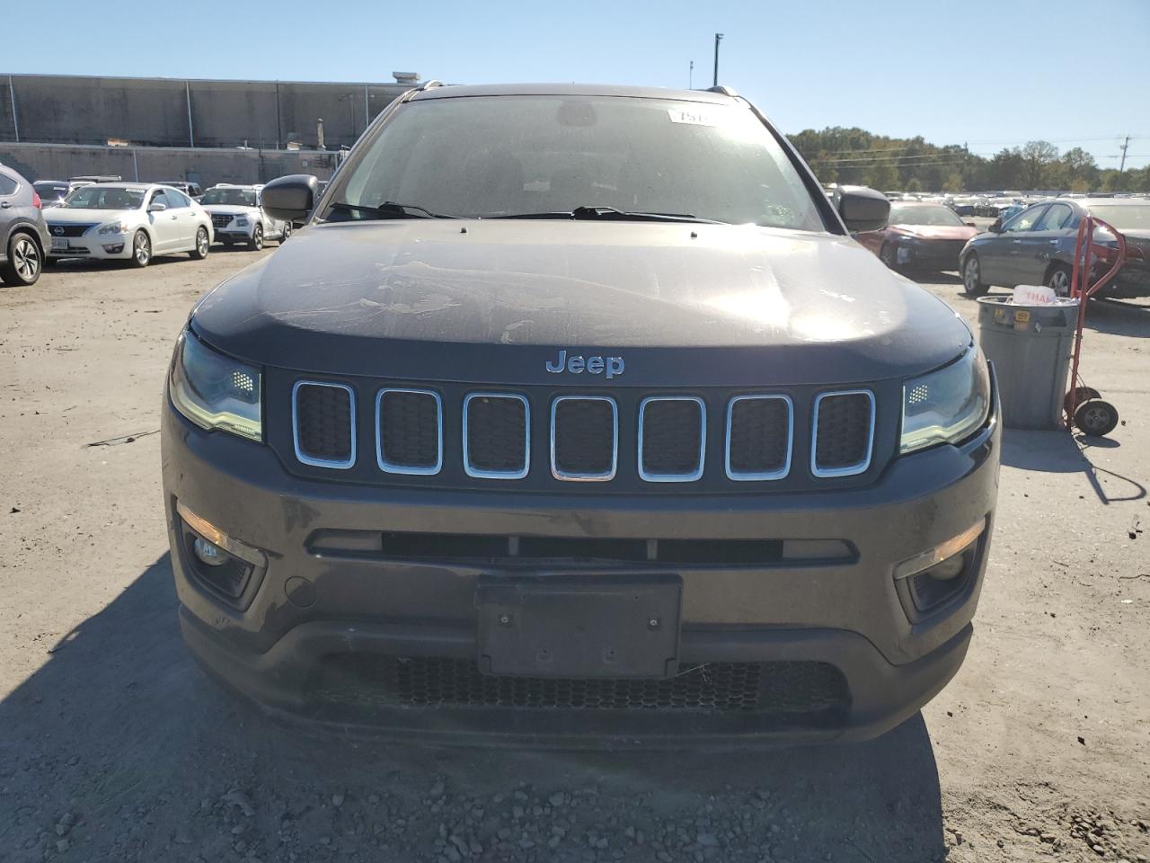 3C4NJDBB5KT839365 2019 Jeep Compass Latitude