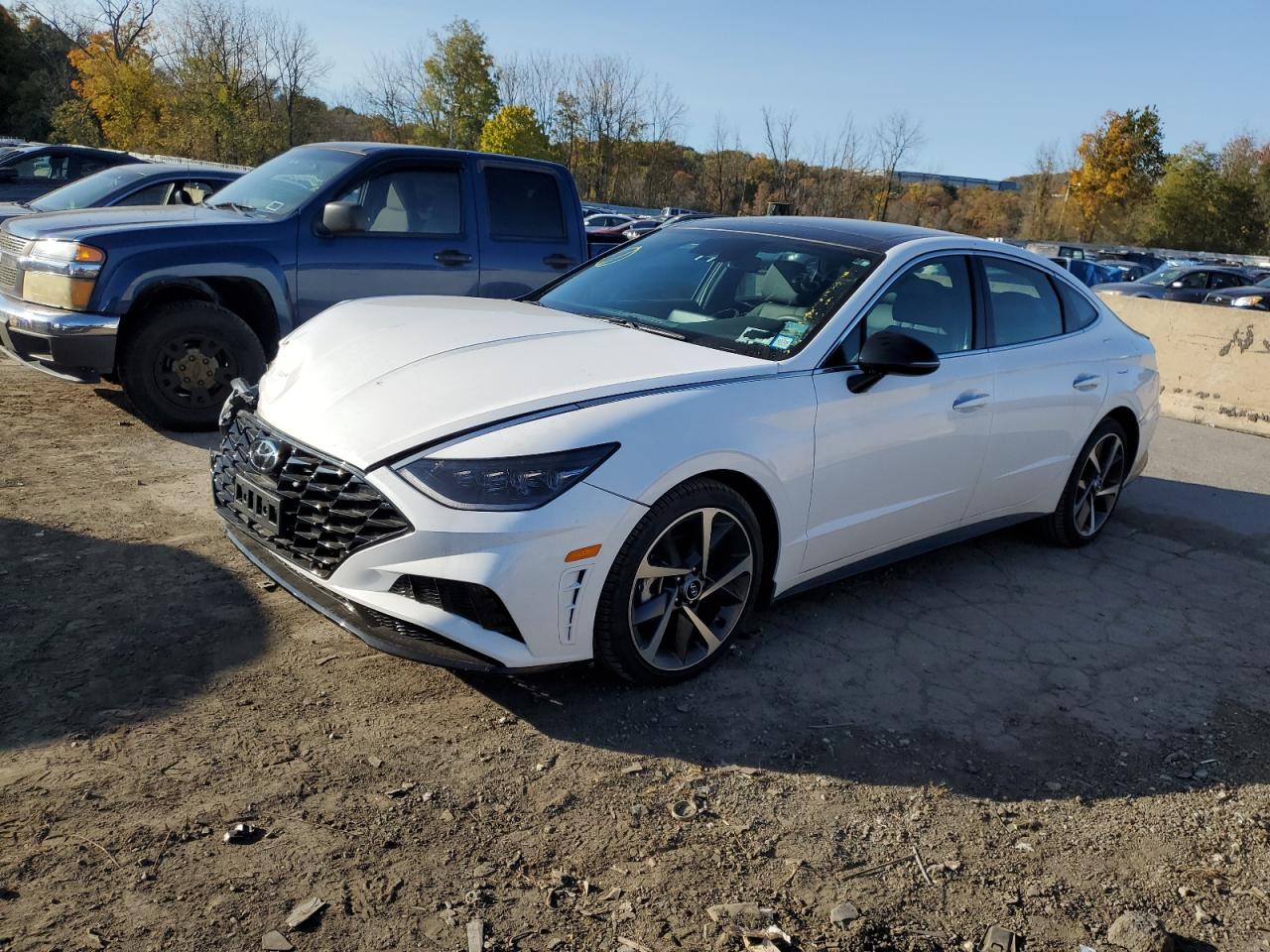 2023 Hyundai Sonata - Image 1