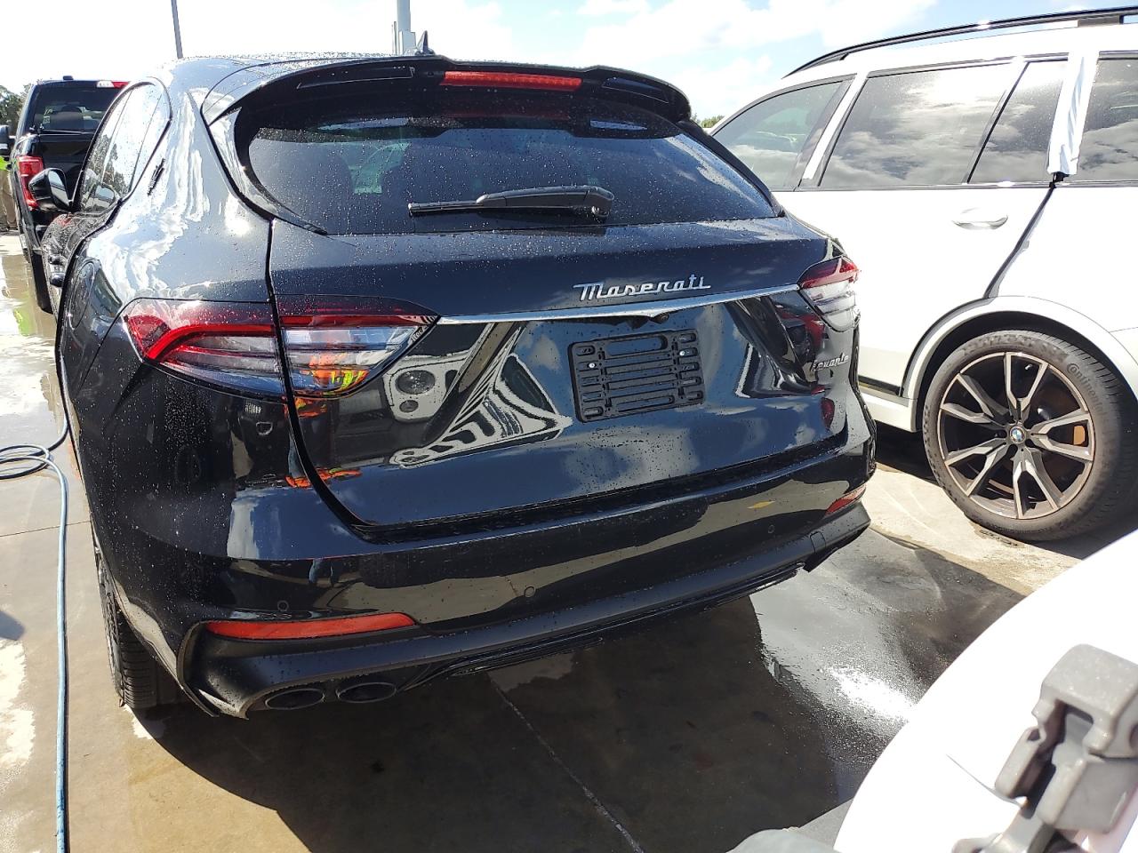 2023 Maserati Levante - Image 6