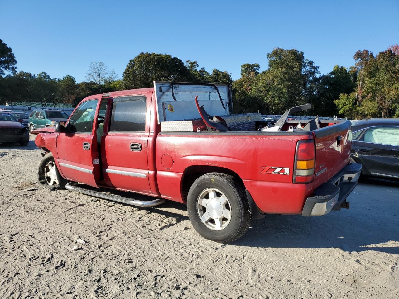 2005 GMC New Sierra K1500 VIN: 2GTEK13T551290954 Lot: 75041524