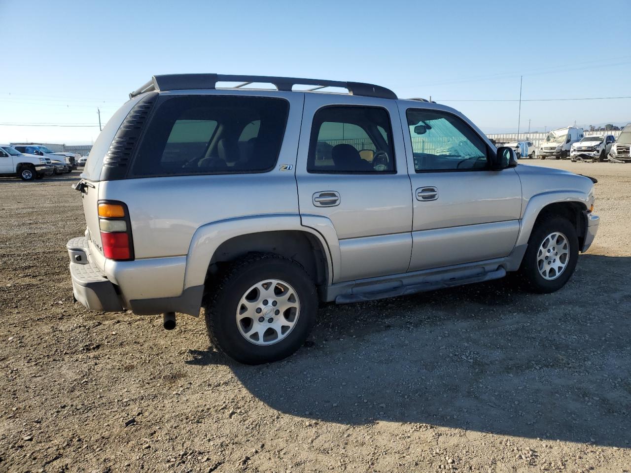 2004 Chevrolet Tahoe - Image 3