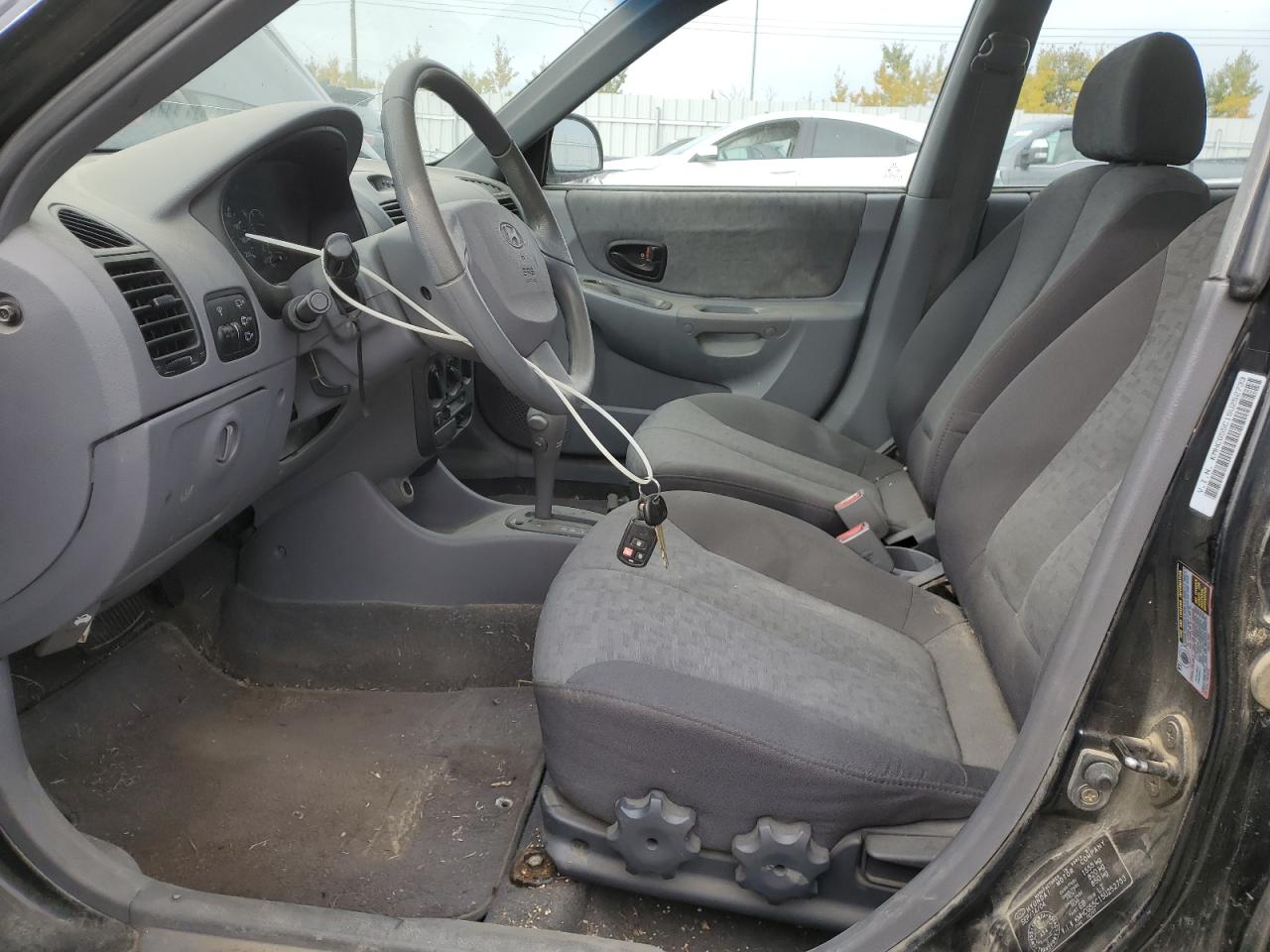 KMHCG55C15U252733 2005 Hyundai Accent Gt