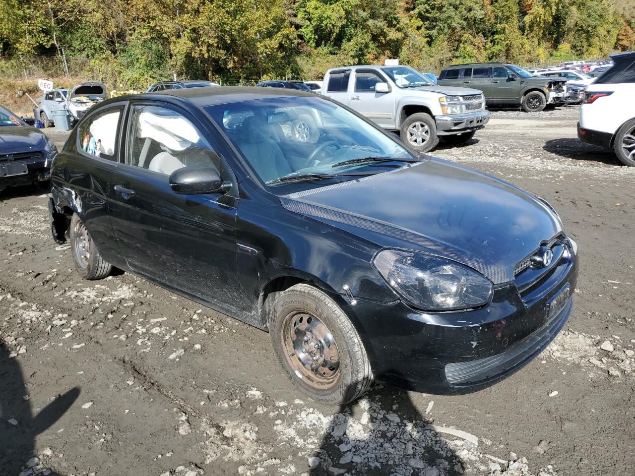 KMHCM3AC8AU175386 2010 Hyundai Accent Blue