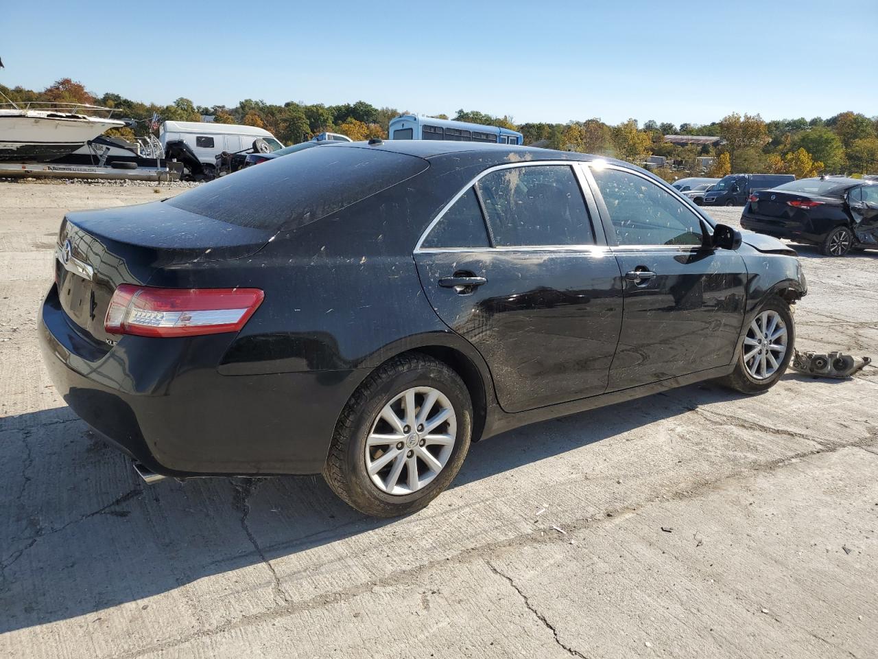 2010 Toyota Camry - Image 3