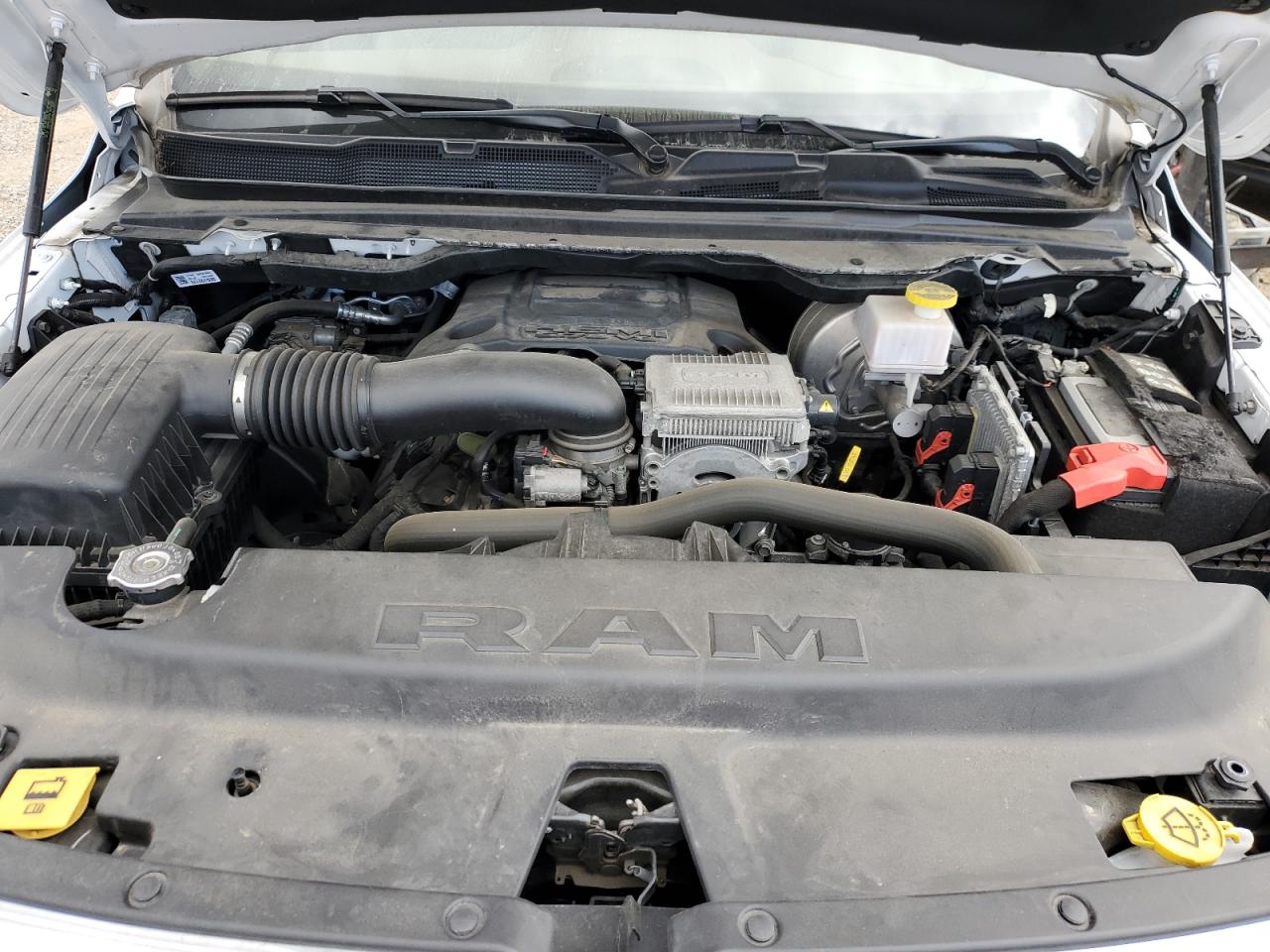 2021 RAM 1500 - Image 11