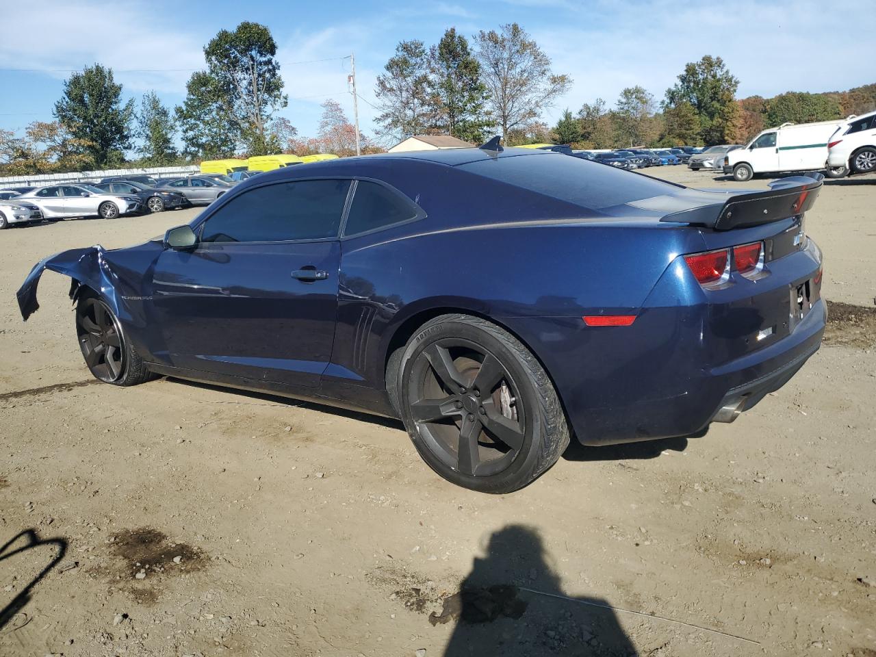 2011 Chevrolet Camaro - Image 2