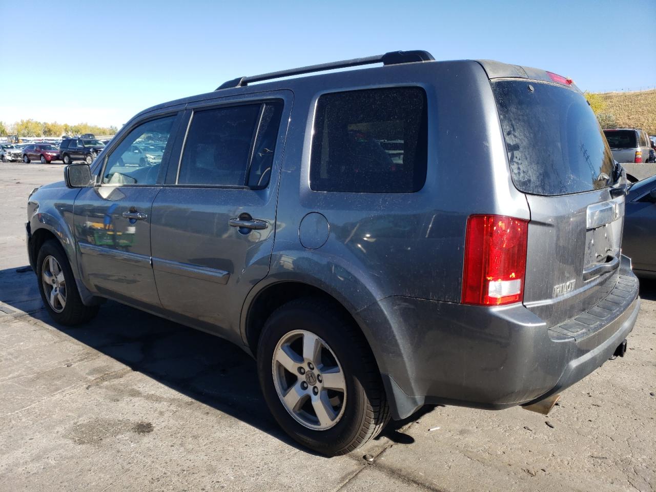 2010 Honda Pilot - Image 2