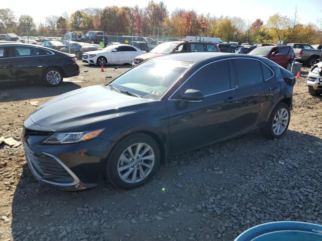 2022 Toyota Camry Le იყიდება Chalfont-ში, PA - Rear End