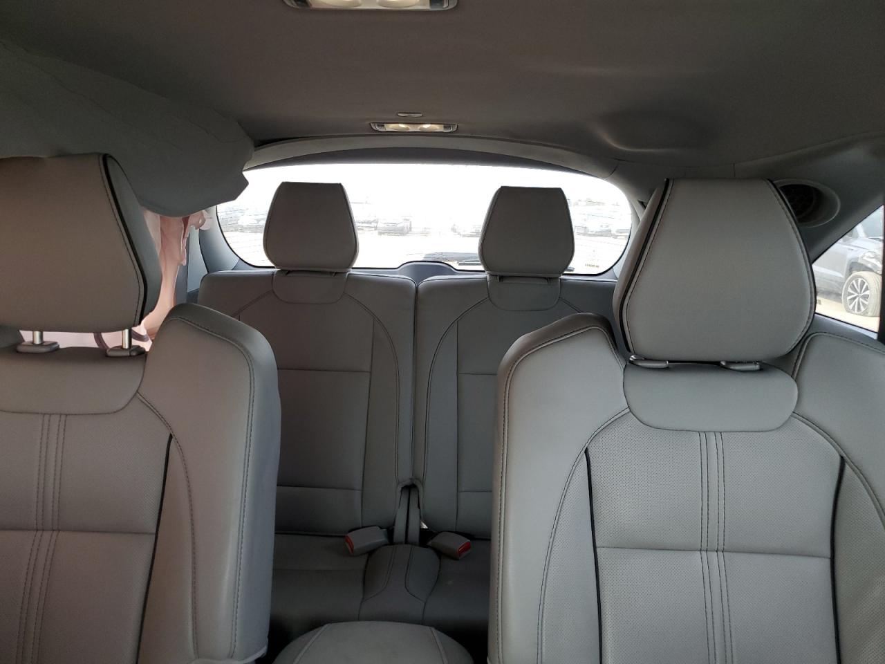 2017 Acura MDX - Image 10