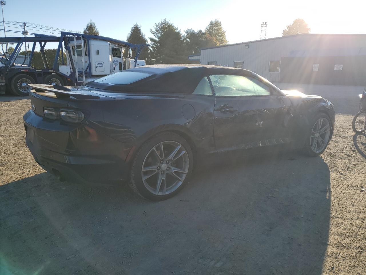 2022 Chevrolet Camaro - Image 3