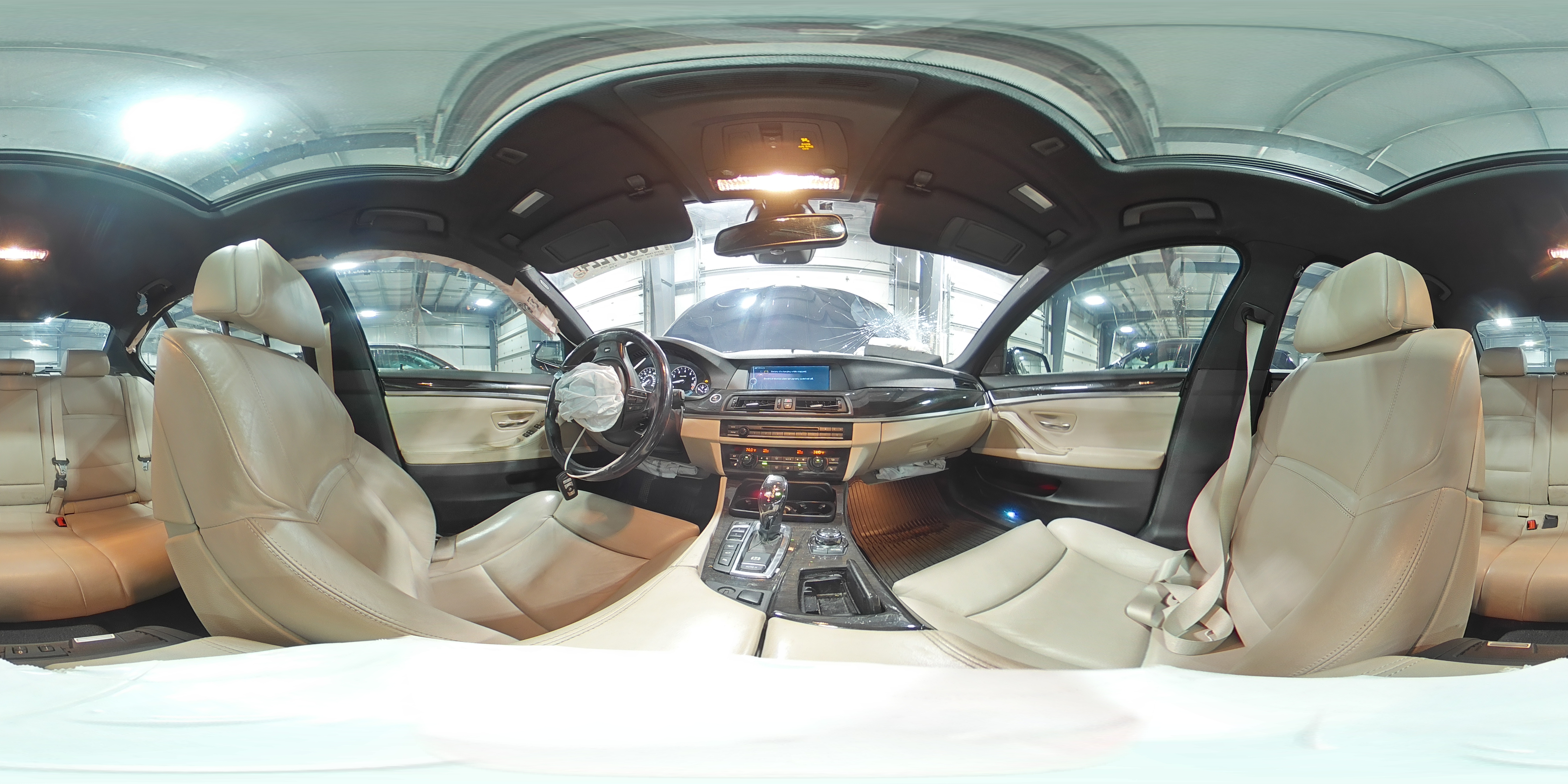 2012 BMW 5er - Image 14