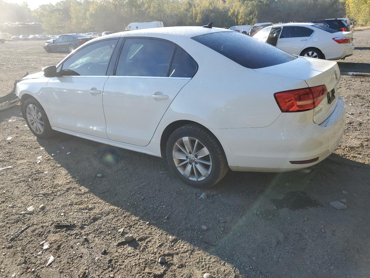 3VWD17AJ5FM264218 2015 Volkswagen Jetta Se