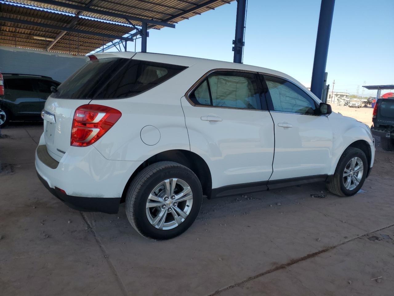 2016 Chevrolet Equinox - Image 3