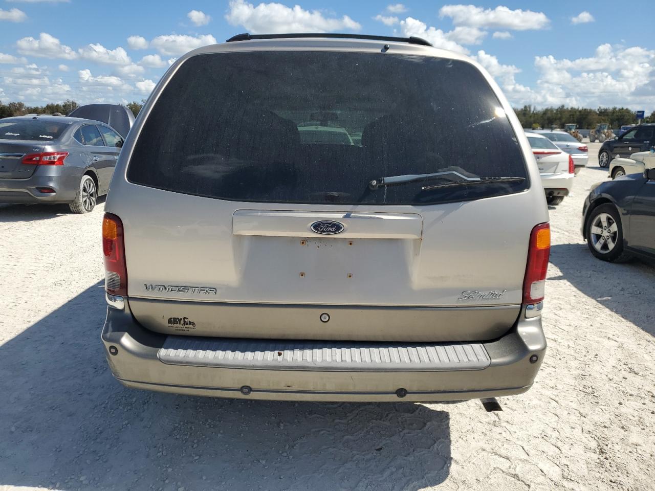 2002 Ford Windstar Limited VIN: 2FMDA58472BB82702 Lot: 77625364