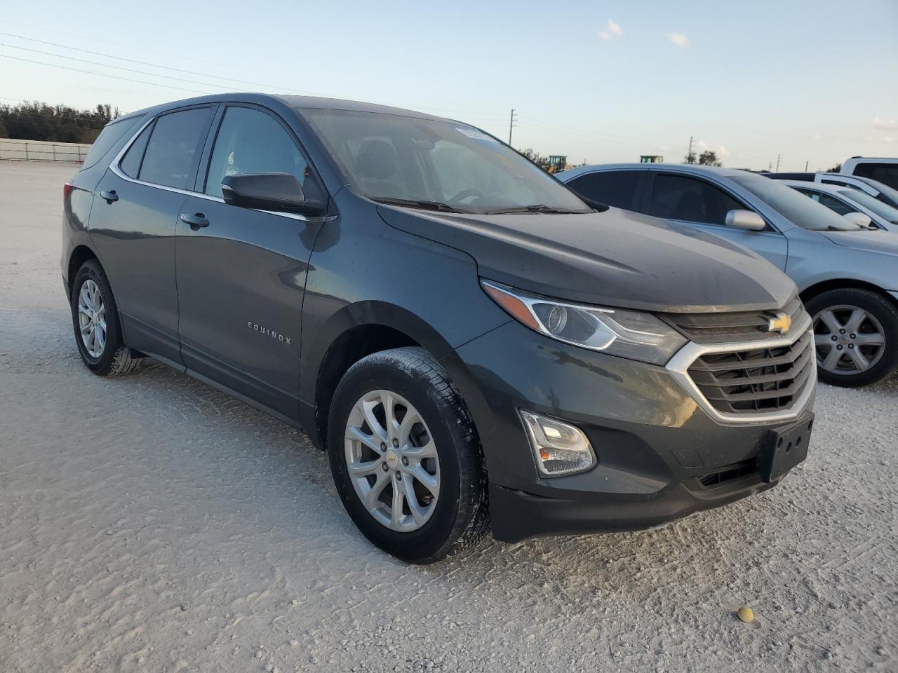 2018 Chevrolet Equinox - Image 4