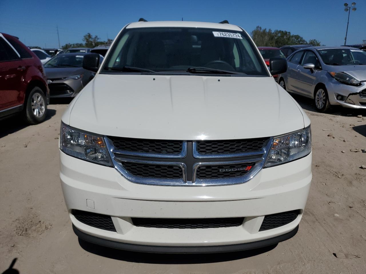 2018 Dodge Journey Se VIN: 3C4PDCAB2JT524887 Lot: 76235724