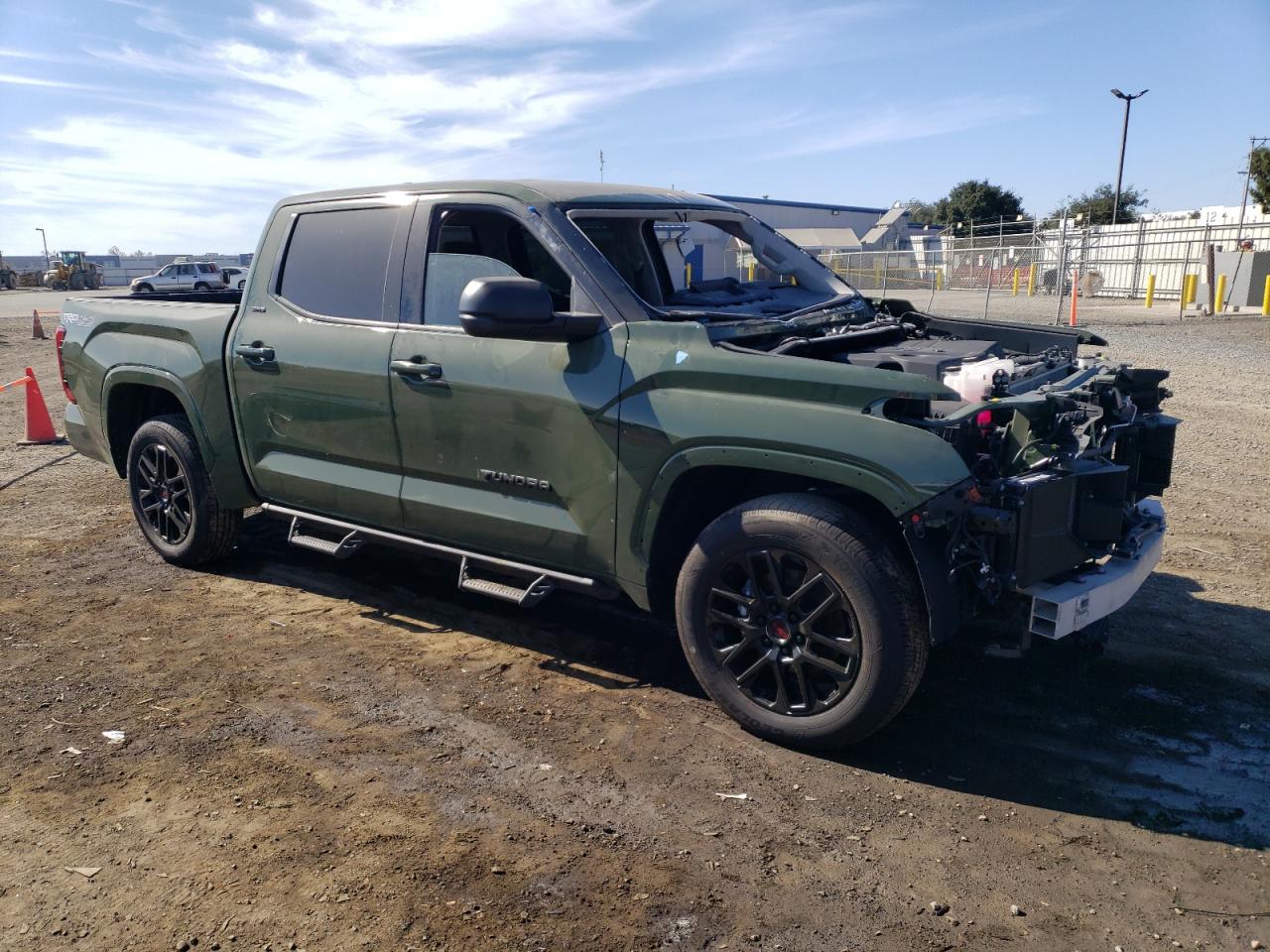 2023 Toyota Tundra - Image 4