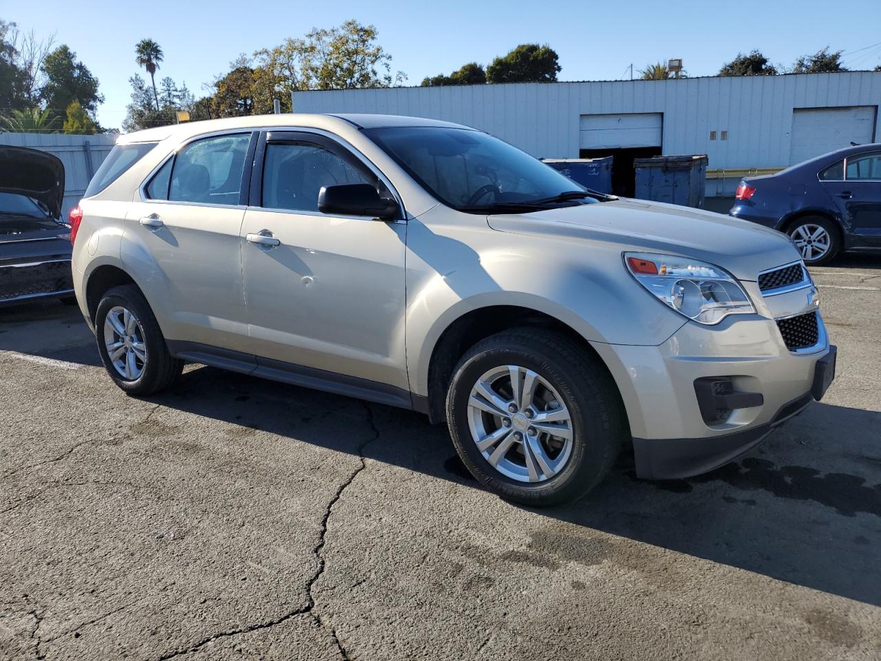 VIN 1GNFLEEK8EZ124343 2014 CHEVROLET EQUINOX no.4