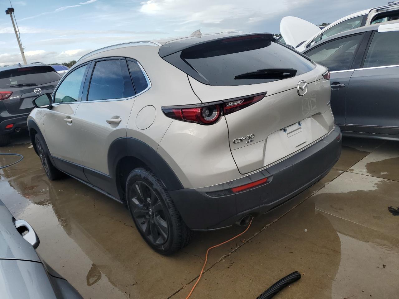 2022 Mazda CX-30 - Image 2