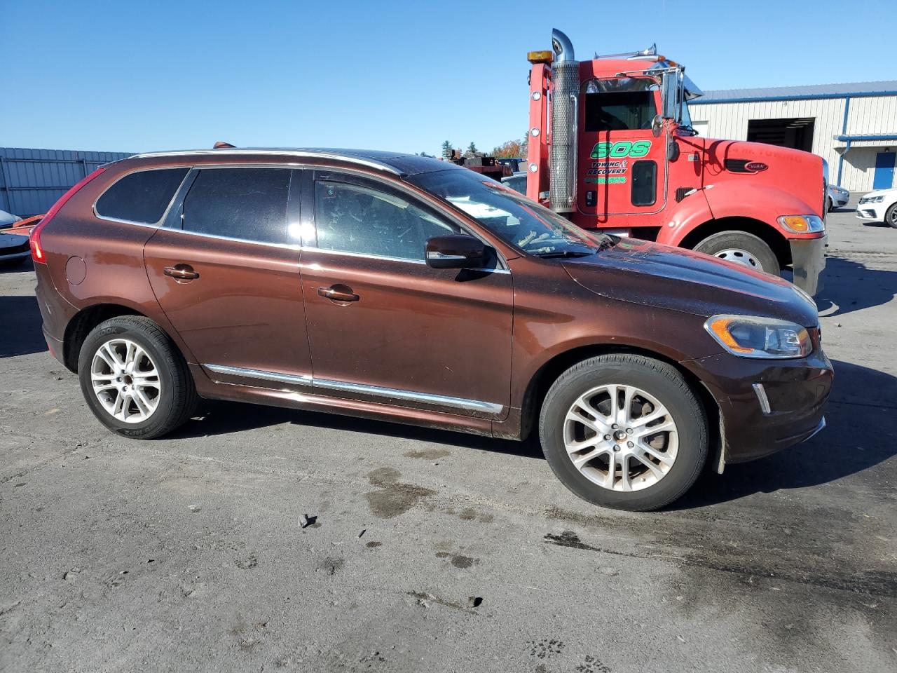 2015 Volvo XC60 - Image 4