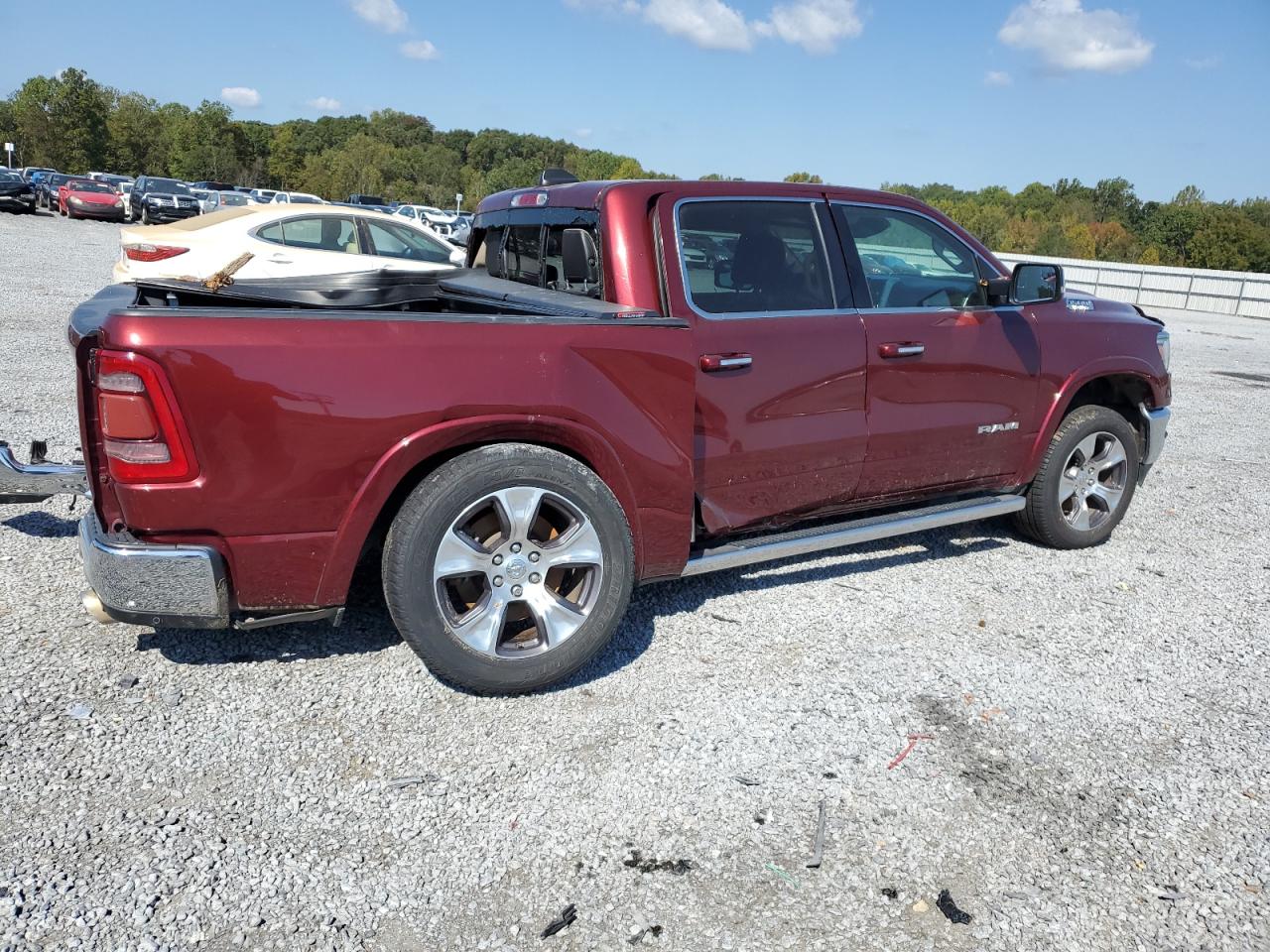 2019 RAM 1500 - Image 3