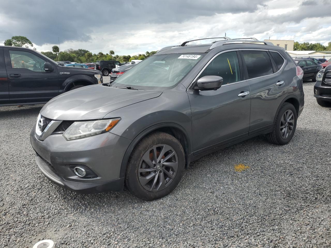 2016 Nissan Rogue - Image 1