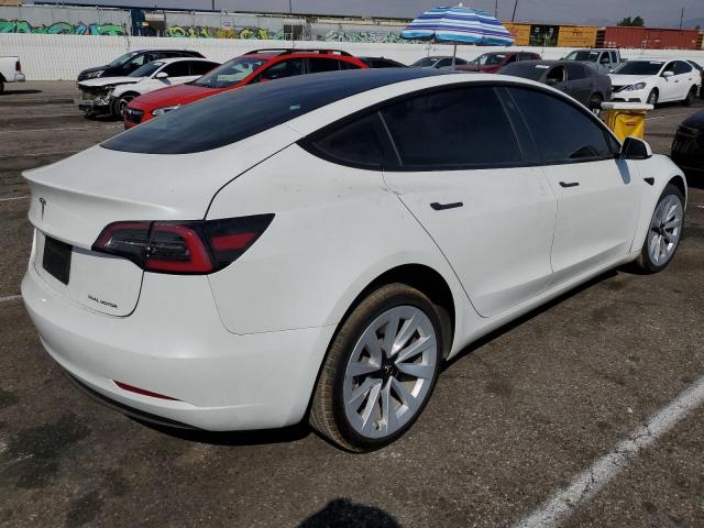  TESLA MODEL 3 2022 Белый