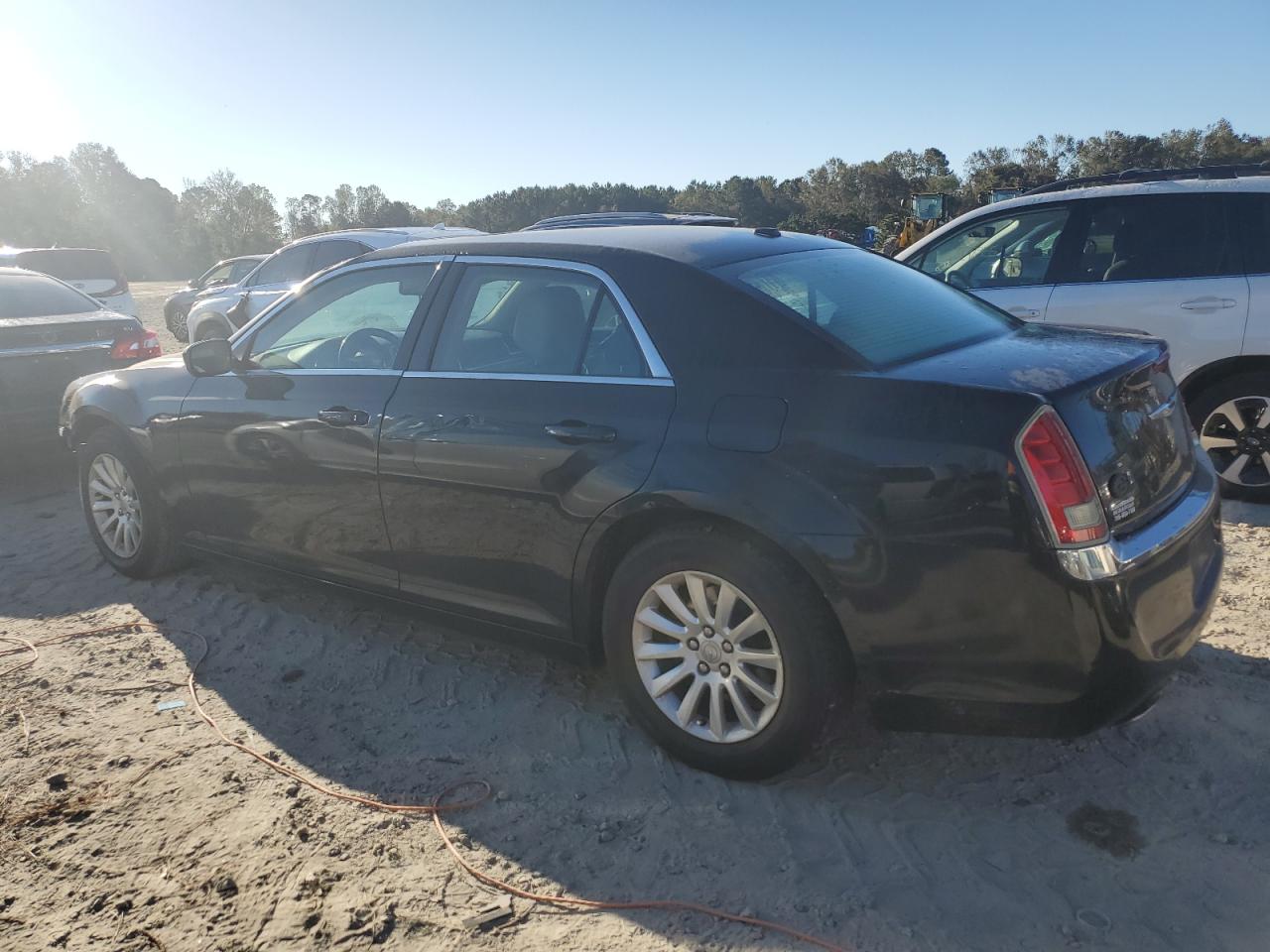 2013 Chrysler 300 - Image 2