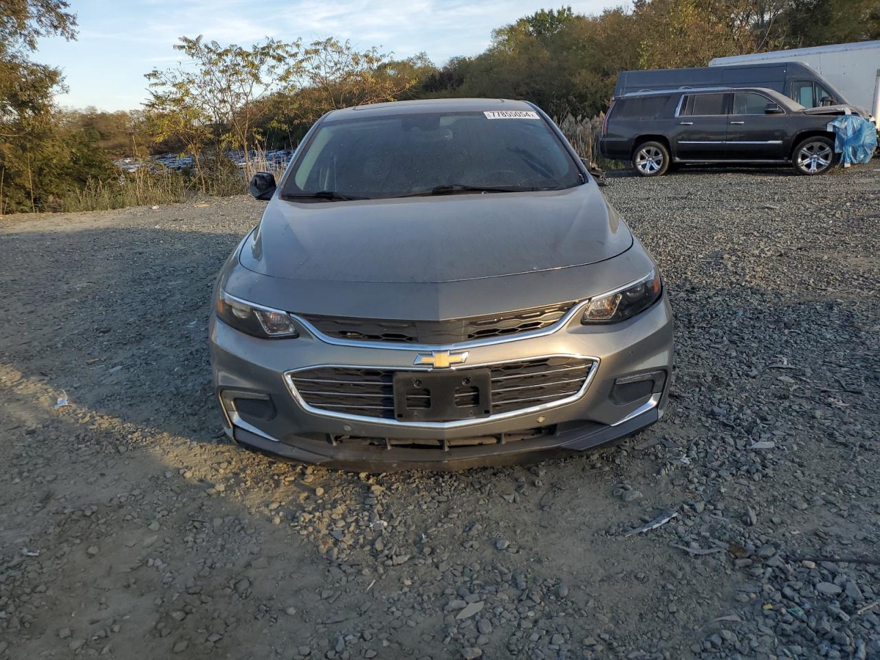 2017 Chevrolet Malibu - Image 5