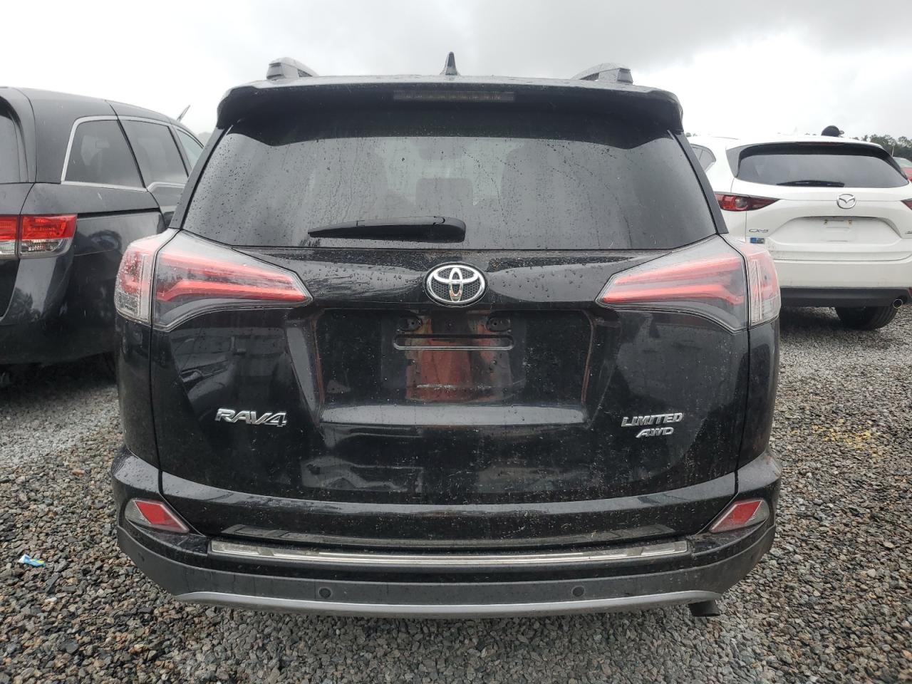 VIN 2T3DFREV7HW621557 2017 TOYOTA RAV4 no.6