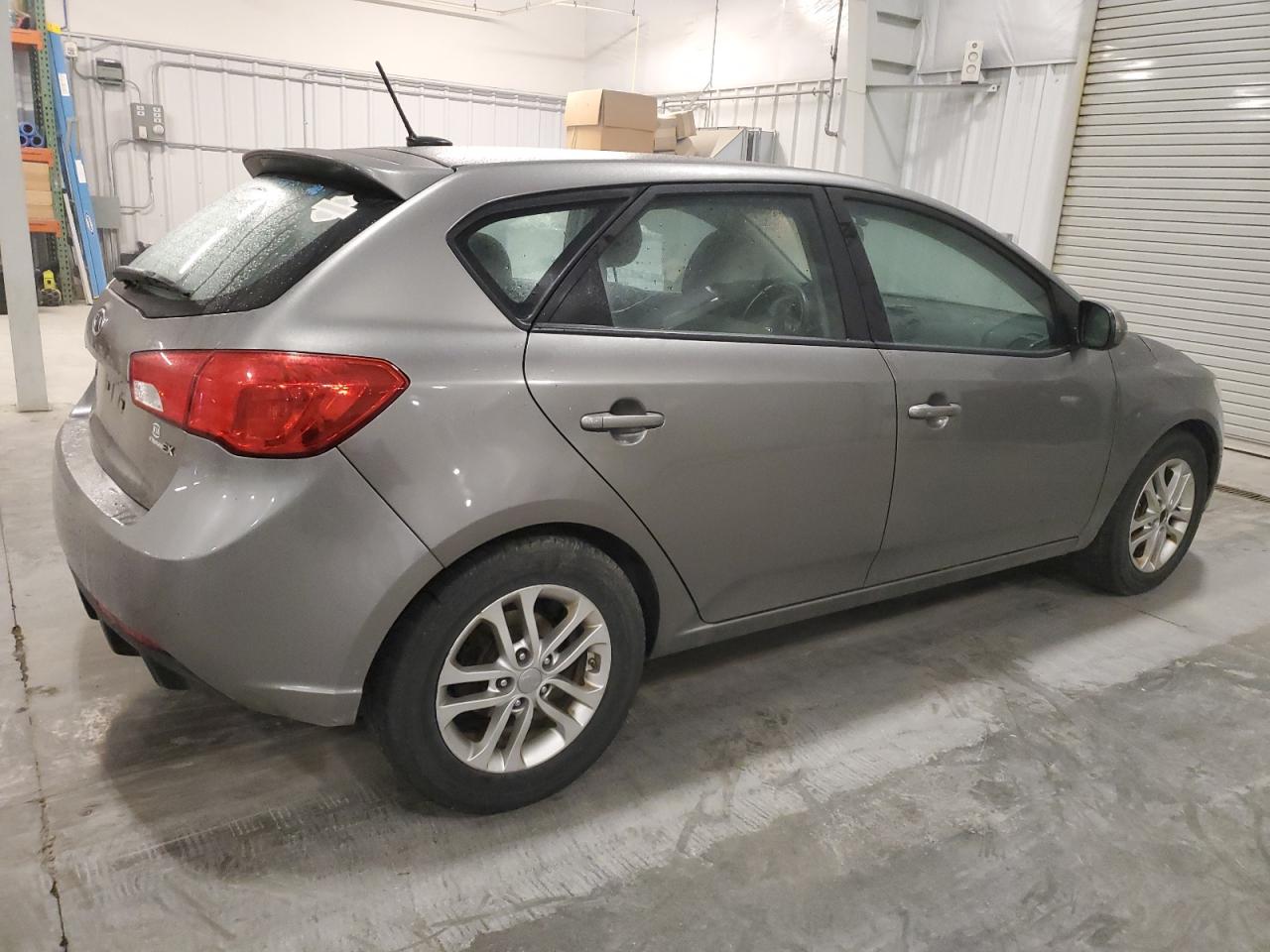 2012 Kia Forte - Image 3