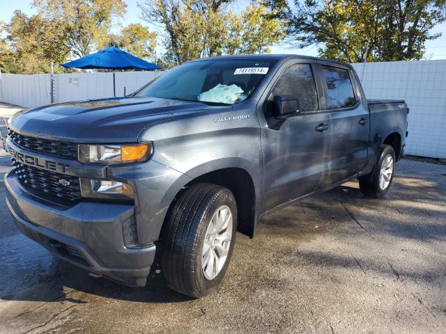 2020 Chevrolet Silverado K1500 Custom for Sale in Bridgeton, MO - Side