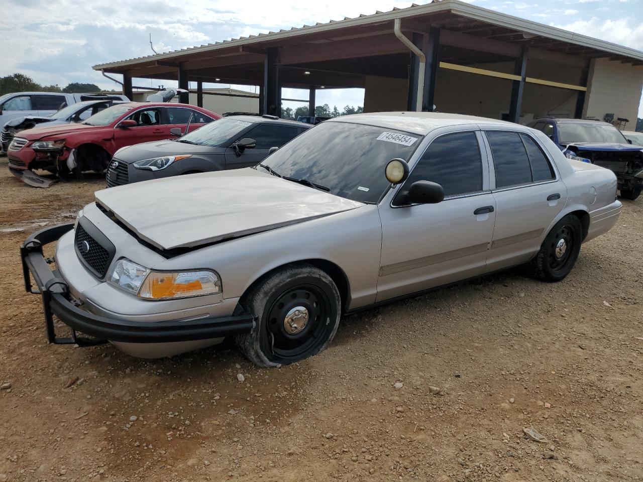 2009 Ford Crown Victoria - Image 1
