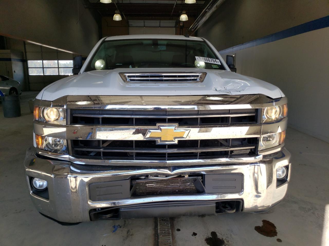 2019 Chevrolet Silverado - Image 5