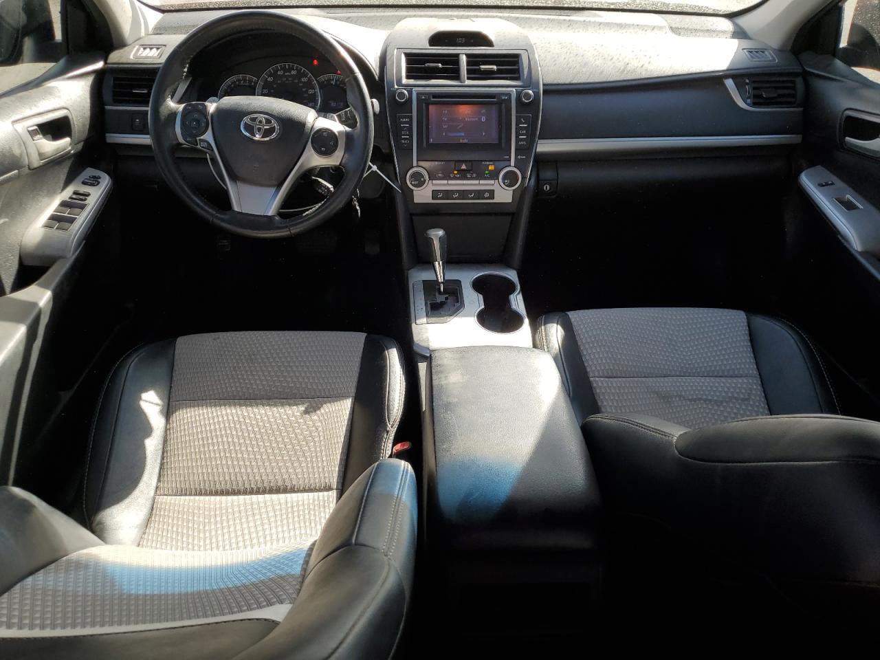 2012 Toyota Camry - Image 8