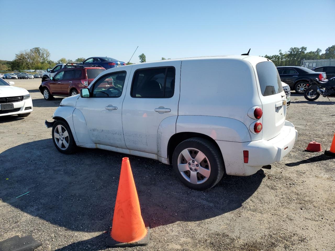 2009 Chevrolet HHR - Image 2