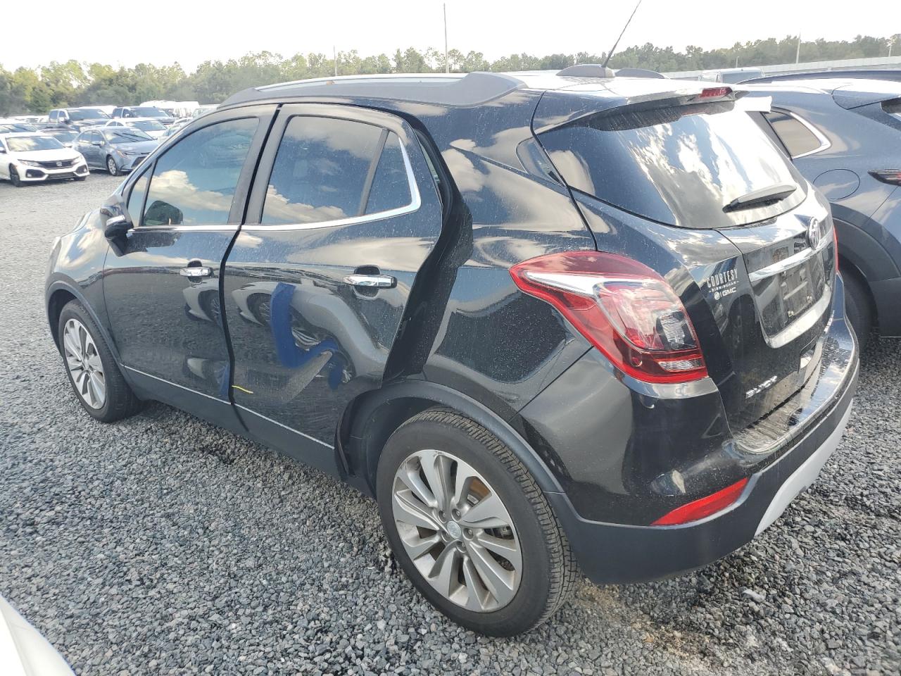 KL4CJASB6HB128736 2017 BUICK ENCORE - Image 2