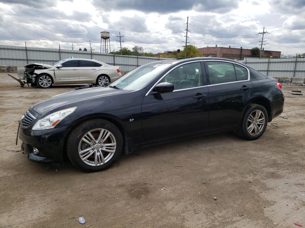2015 Infiniti Q40 - Image 1